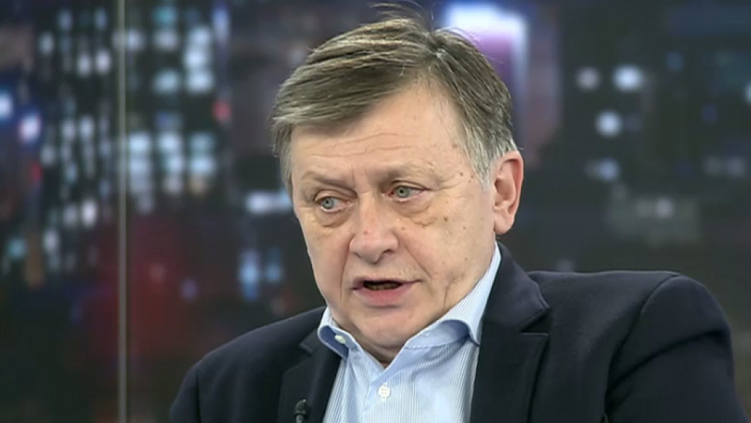 Crin Antonescu critică decizia partidelor AUR, POT și SOS România de a vota împotriva legii privind dronele