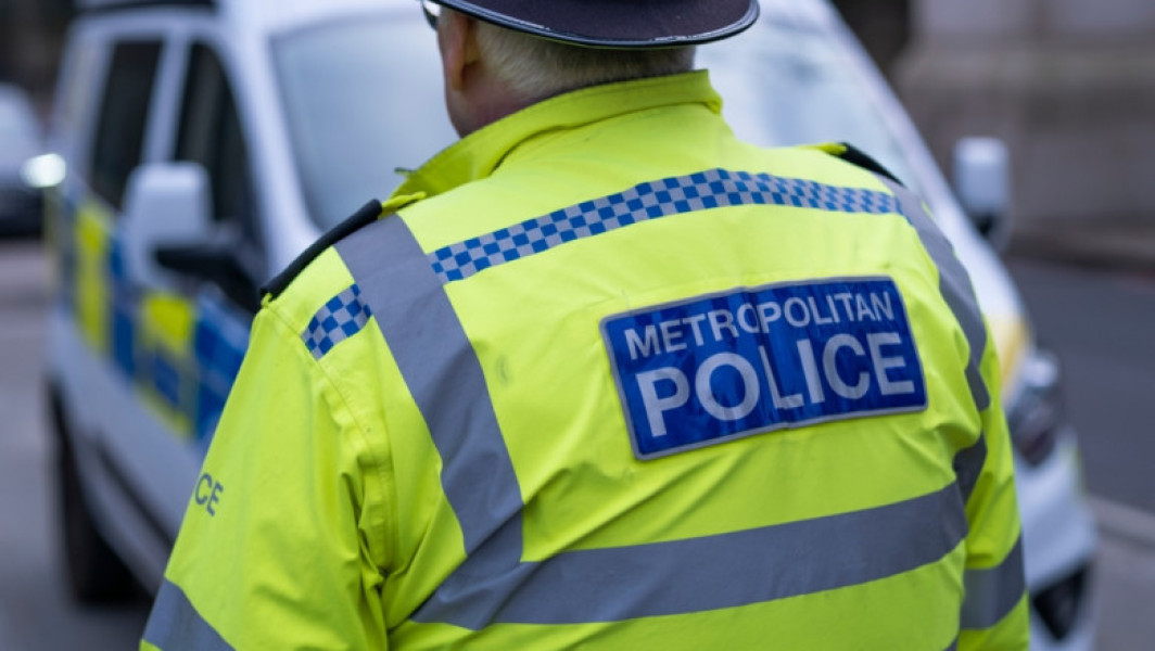 Bărbat arestat pentru profanarea sinagogilor cu urină și fecale în Londra